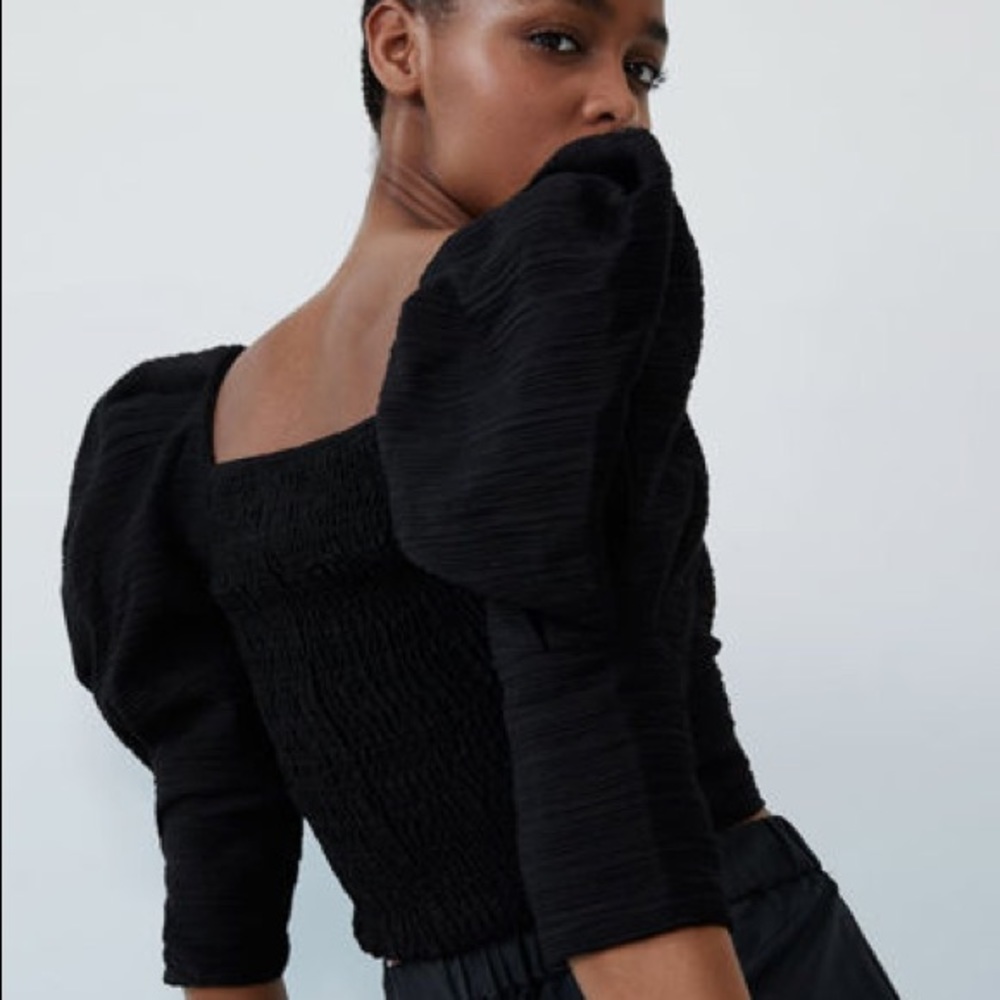 Zara Puff Sleeve Top